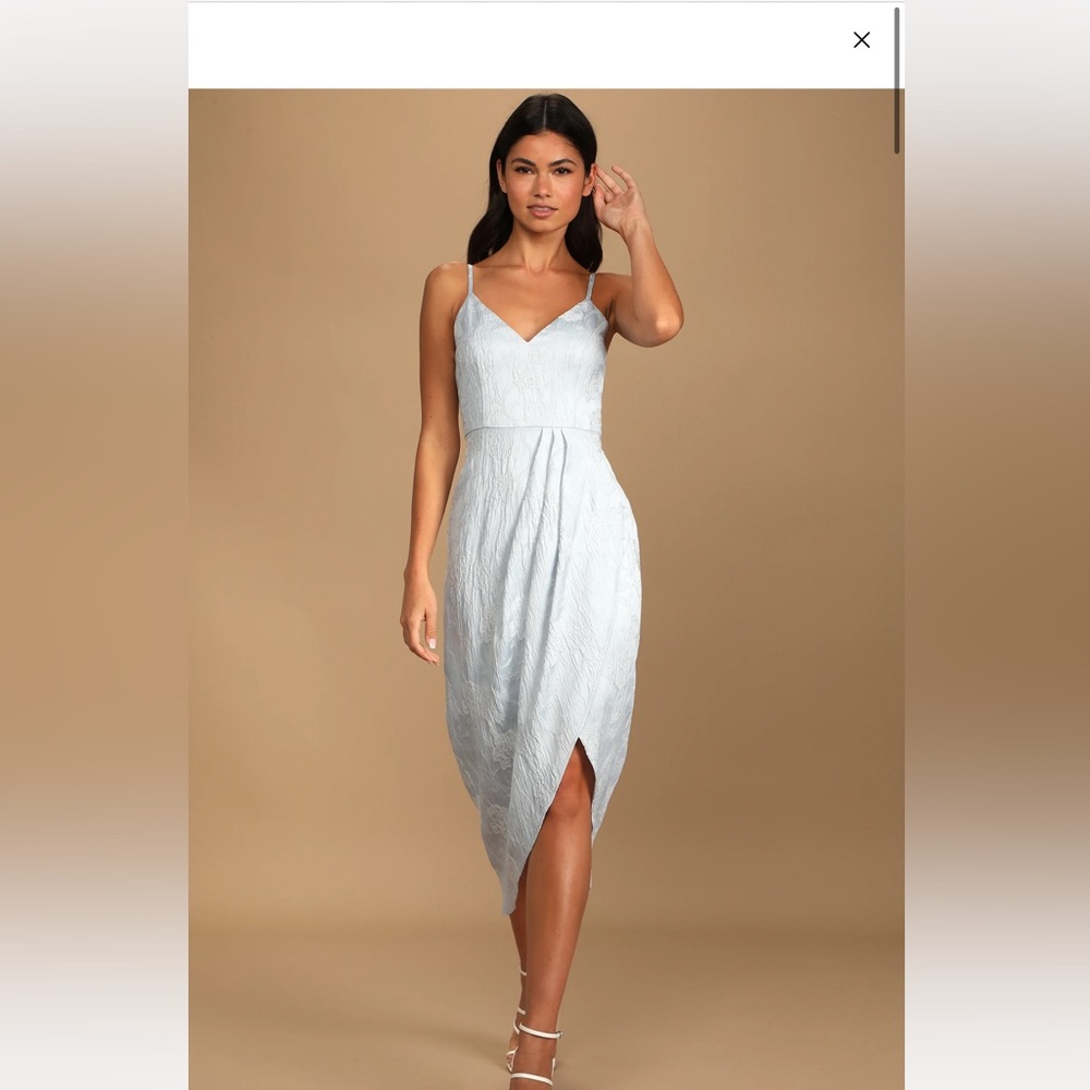 NWT Lulus midi dress size medium